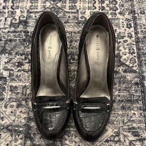 Kelly & Katie Black Croc-Patterned Loafers